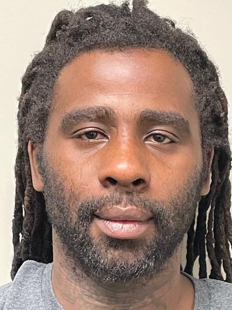 Registry photo of JAMES, DARIUS MICHAEL